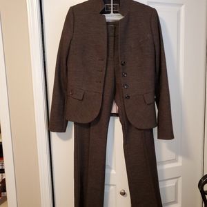 Womens 2 piece pant suite